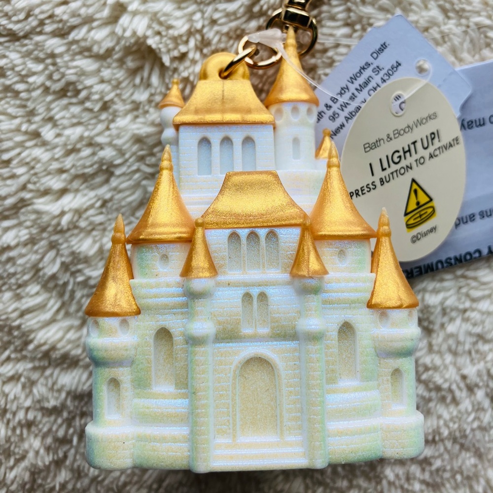Bath and Body Works Disney Castle Pocketbac Holder